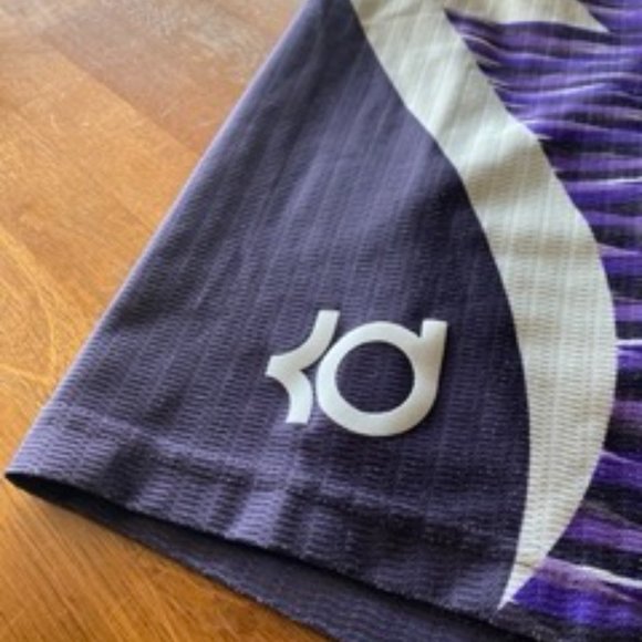 Dri Fit Nike Long Purple Design Kevin Durant Shorts in size Large - Picture 3 of 7